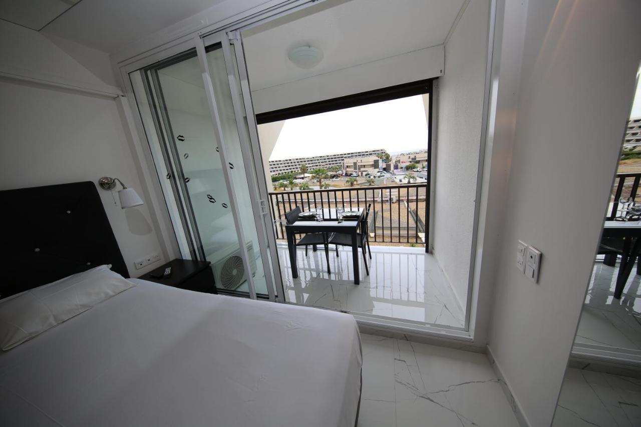 Studio Indecent Agde Exterior foto